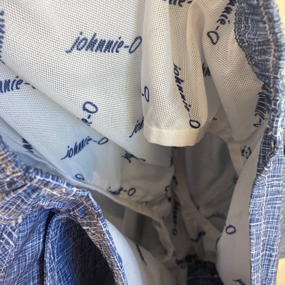 Johnnie-O Men’s shorts - Picture 3 of 7